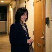 ヒメ日記 2025/12/15 05:40 投稿 詩乃歩 OL物語