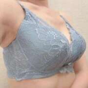 ヒメ日記 2026/03/22 18:41 投稿 すみれ 夜這専門発情する奥様たち 谷九店