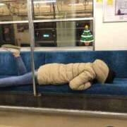 いおり 今月の出勤 奥様電車