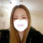 ひとみ 初♡ 小岩人妻花壇