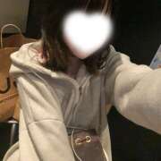 ゆず ゆずです🍊🐿 エマニエル秋葉原