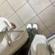 なゆ【甘え上手な小さめ可愛い♡】 お散歩🐶 LIPS(リップス)