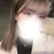 ちひろ♡恋を呼ぶ甘かわ細身美女♡ 初めまして🫧 即生専門店ゴッドパイ