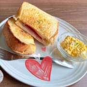 ヒメ日記 2026/03/05 08:45 投稿 星風 もえ 人妻セレブ宮殿