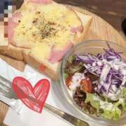 ヒメ日記 2026/04/10 08:59 投稿 星風 もえ 人妻セレブ宮殿