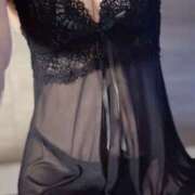 綾瀬みずき 一月最後の出勤です 色気あるワイフ