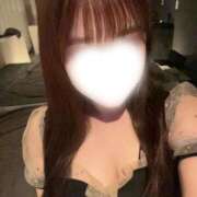 ゆゆ ☔️ The White