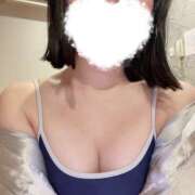 ヒメ日記 2026/04/10 18:48 投稿 みな プールサイド