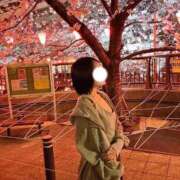 よぞら ソメイヨシノは性を捨てた存在 THE ESUTE 渋谷