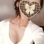 ももよ 明日もお待ちしてます♡ ドラキュラクイーン