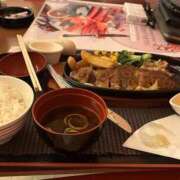 ヒメ日記 2026/08/12 09:45 投稿 のりこ 逢って30秒で即尺
