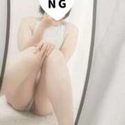 ヒメ日記 2025/12/31 10:13 投稿 えま コーチと私と、ビート板･･･