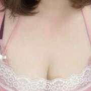 はるひ 休みの日もできれば忘れないでほしい 白いぽっちゃりさん