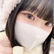 ゆみ 明日16時からいるよ😻 E+アイドルスクール