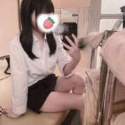 ヒメ日記 2026/02/01 14:28 投稿 いちご ミルキーラテ