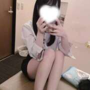 ヒメ日記 2026/04/07 21:23 投稿 いちご ミルキーラテ