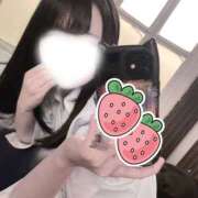 ヒメ日記 2026/04/11 14:59 投稿 いちご ミルキーラテ