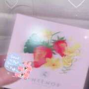 ヒメ日記 2026/04/11 22:08 投稿 いちご ミルキーラテ