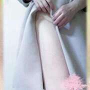 ヒメ日記 2025/12/25 20:59 投稿 こはな 逢って30秒で即尺