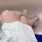 ゆりな こんにちは 性腺熟女100％本店（デリヘル市場）