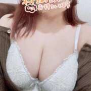 かおり 今年最後の出勤💓‪ 白い巨乳