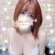 かおり 次回出勤日のご案内です💖 白い巨乳