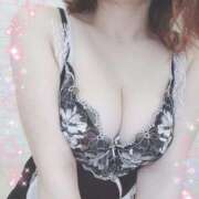 かおり 今日の下着💕💕 白い巨乳