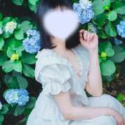 ヒメ日記 2026/04/14 02:31 投稿 成宮ゆあ 華椿