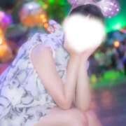 ヒメ日記 2026/04/22 08:31 投稿 成宮ゆあ 華椿