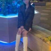 ヒメ日記 2026/04/22 22:16 投稿 成宮ゆあ 華椿