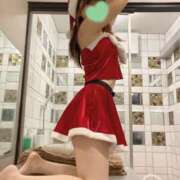 ヒメ日記 2025/12/24 09:31 投稿 鳴海ふうか 華椿