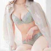 ヒメ日記 2026/01/12 00:31 投稿 小芝ゆうこ 華椿