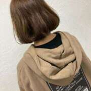 ヒメ日記 2025/12/23 10:46 投稿 福本かえで 華椿