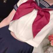 ひろか ? > ? < ? CUTE