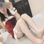 ヒメ日記 2025/12/24 05:16 投稿 緑川ゆうな 華椿