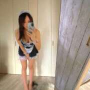 吉崎まりえ 衣装整理? MADAM