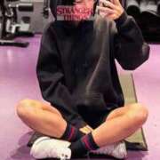 ヒメ日記 2025/12/23 07:01 投稿 中西まこと 華椿