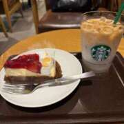 足立まなみ こんばんは? MADAM