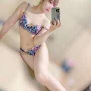 ヒメ日記 2025/12/21 09:01 投稿 永瀬ゆずき 華椿