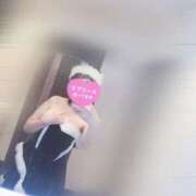 ヒメ日記 2025/12/21 14:46 投稿 小嶋りほ 華椿