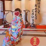 ヒメ日記 2026/01/04 04:46 投稿 森山れな MADAM