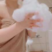 ヒメ日記 2026/05/11 18:46 投稿 野村よしの MADAM