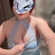 野村よしの 気分転換にぜひ? MADAM