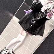 ヒメ日記 2025/12/21 17:22 投稿 頼都えるる 全裸美女からのカゲキな誘惑