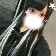 ヒメ日記 2026/02/28 00:58 投稿 頼都えるる 全裸美女からのカゲキな誘惑