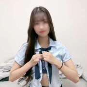 せりな 揉めば揉むほど､､､？♡ E+アイドルスクール新宿・歌舞伎町店