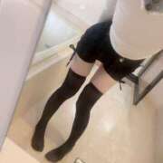 ヒメ日記 2025/12/23 19:18 投稿 もち【元坂道研究生G乳美少女】 STELLA TOKYO－ステラトウキョウ－