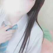 べる 恥ずかしい🥺脱いじゃいます♡ E+アイドルスクール池袋店