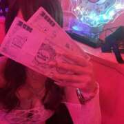 りな しゅ⭐️ VIVID CREW Pink Party Paradise