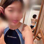 ヒメ日記 2026/03/13 12:29 投稿 かなた プールサイド